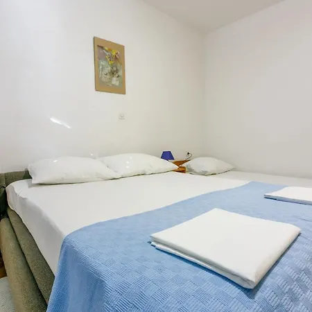 Novi Apartman *